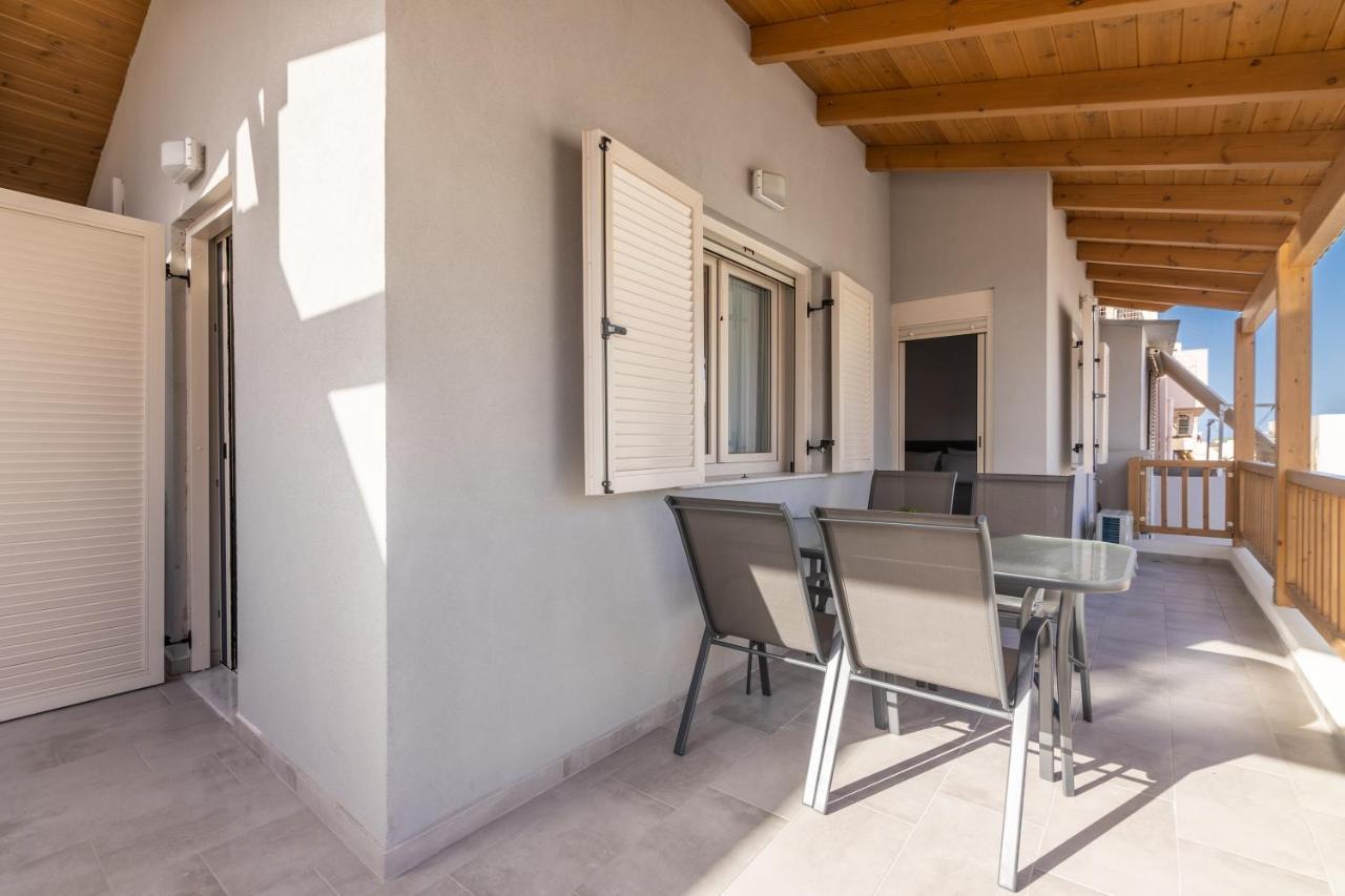 Raise Tr3S Heraklion Stay Exterior photo